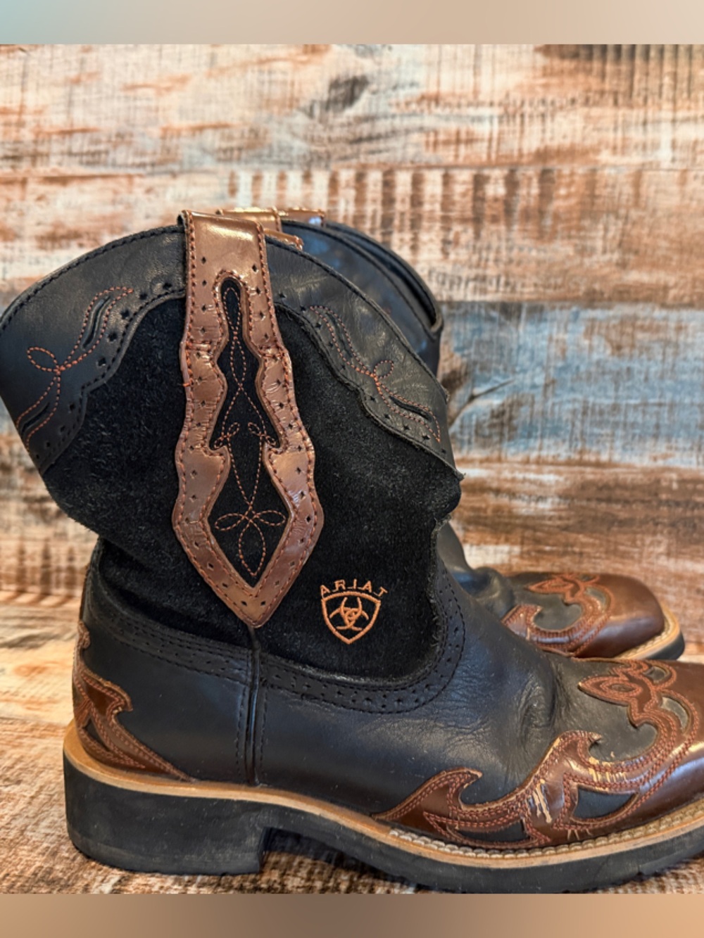 Ariat FatBaby Black and Brown Western Cowboy Boots